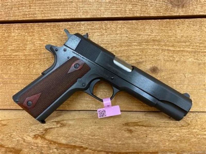 Colt 1911 Commander .45 ACP